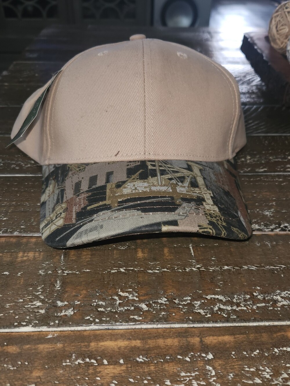 Oilfield Camo Hat Cap unum Logo Kati Sportcap Strapback. One Size.  NWT